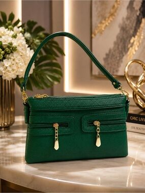🆕FALL! Elegant Green Faux Leather Shoulder Bag with Gold Hardware